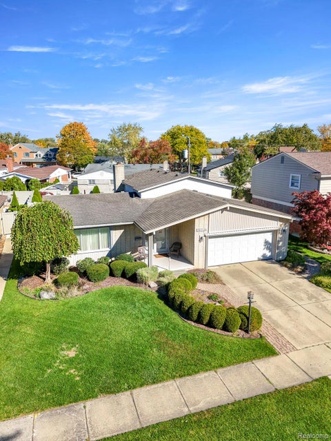 Tiny photo for 26234 Tennant Street, Dearborn Heights City, MI 48127 (MLS # 20261085308)
