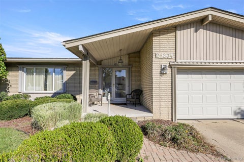 Tiny photo for 26234 Tennant Street, Dearborn Heights City, MI 48127 (MLS # 20261085308)