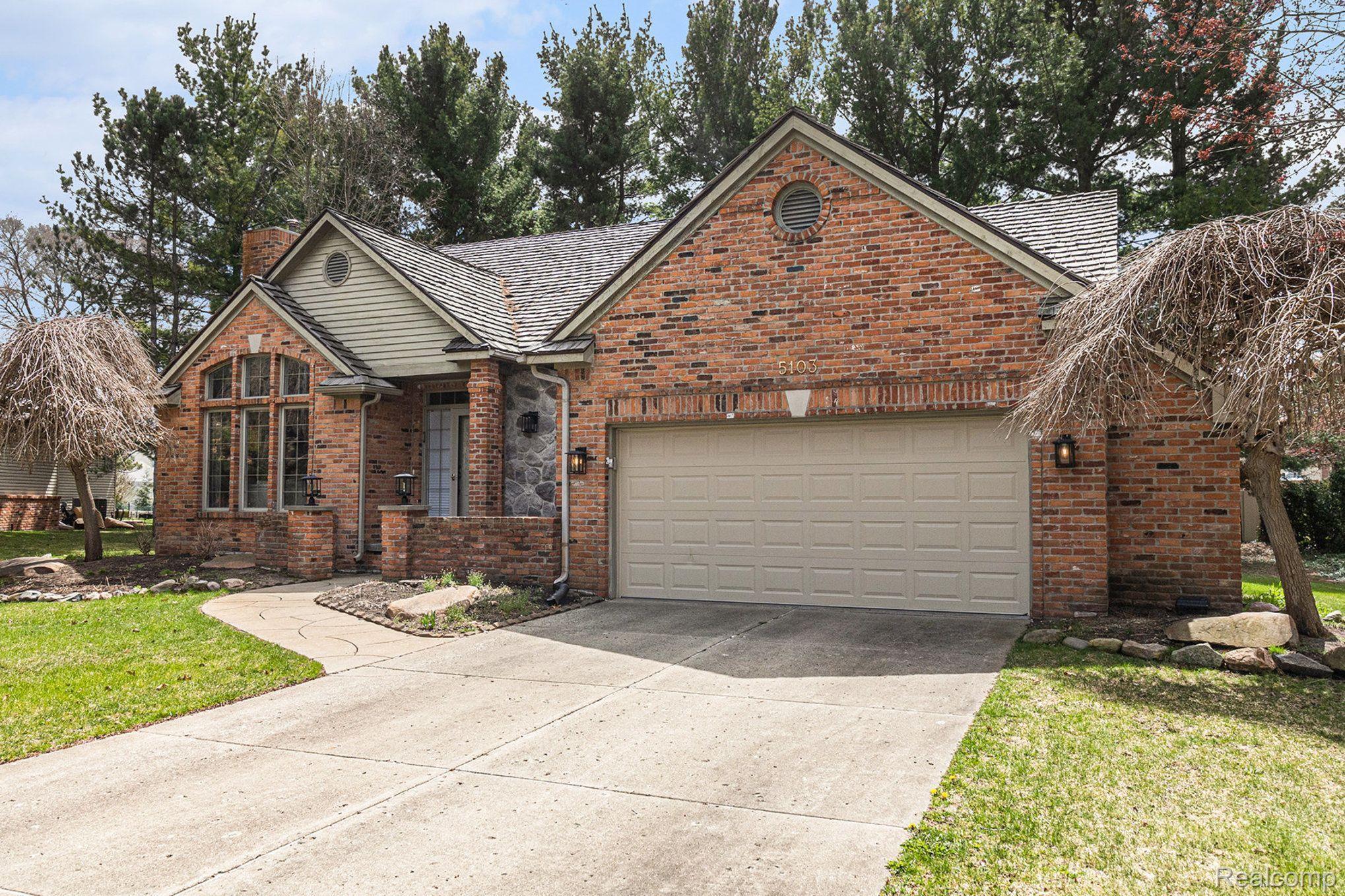 5103 Coachlight Drive