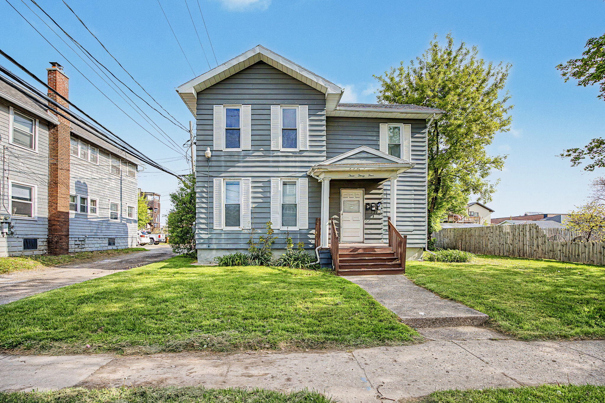 334 W Wesley Street