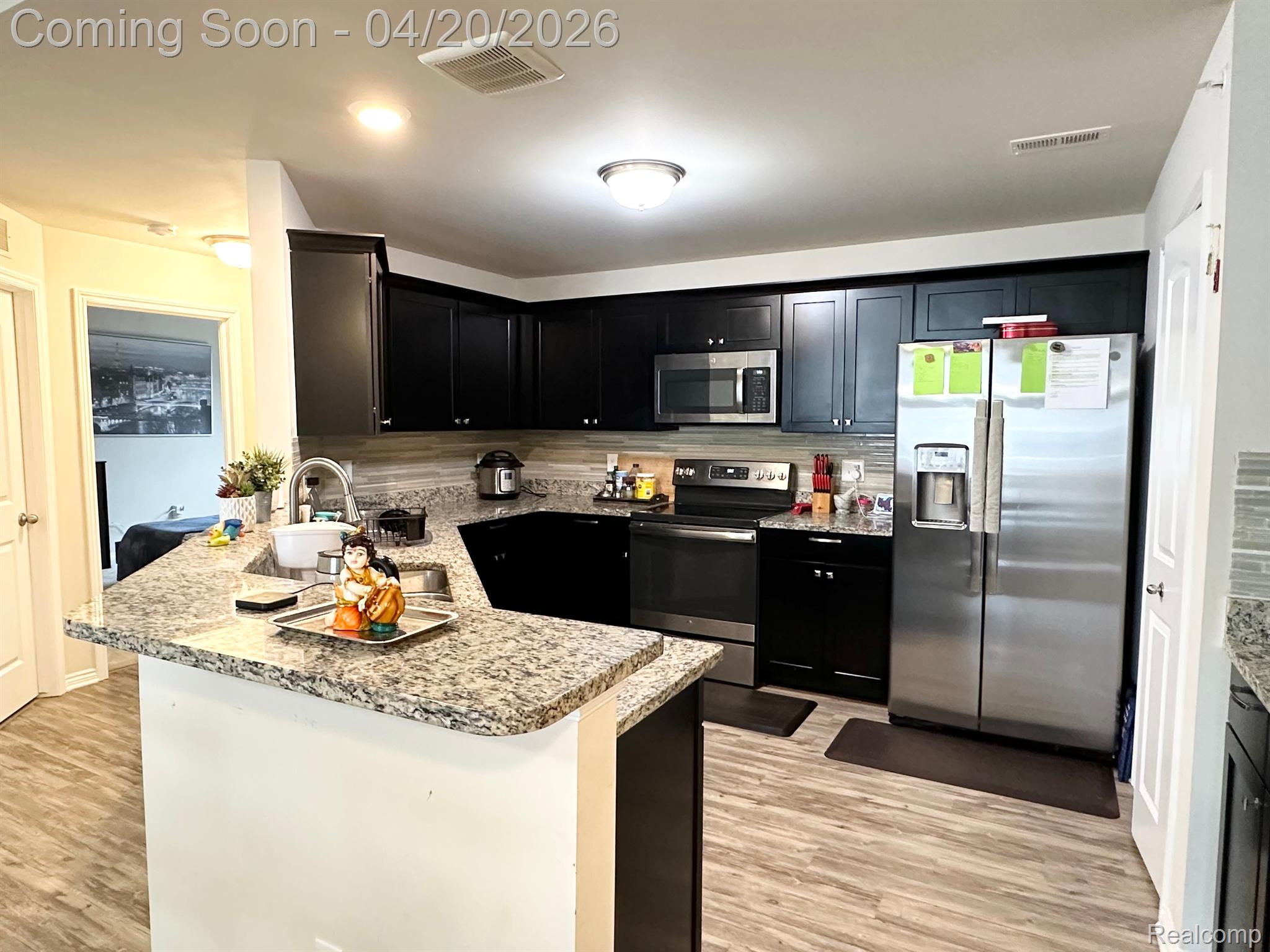 1216 ORCHID Circle 18