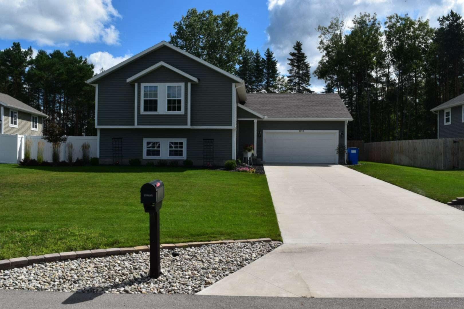 1153 Spruce Pointe Drive