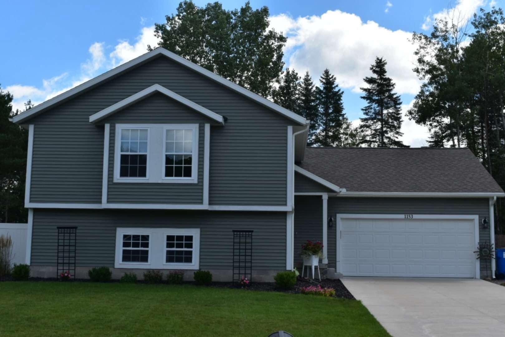1153 Spruce Pointe Drive
