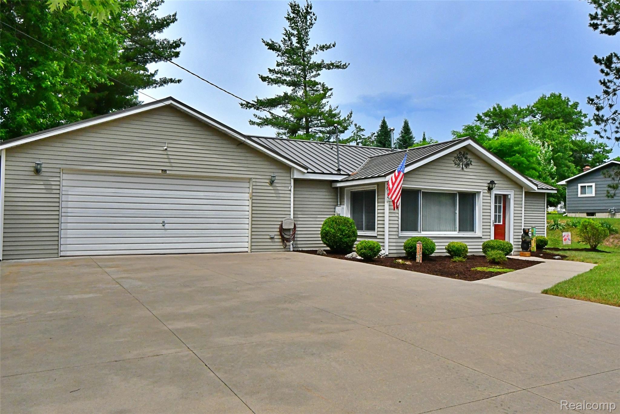 9611 Monroe Road
