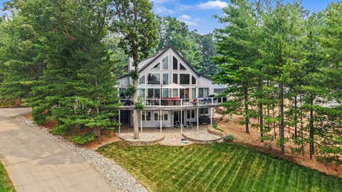 7765 Bayview Shore Drive Lake Township MI 49304