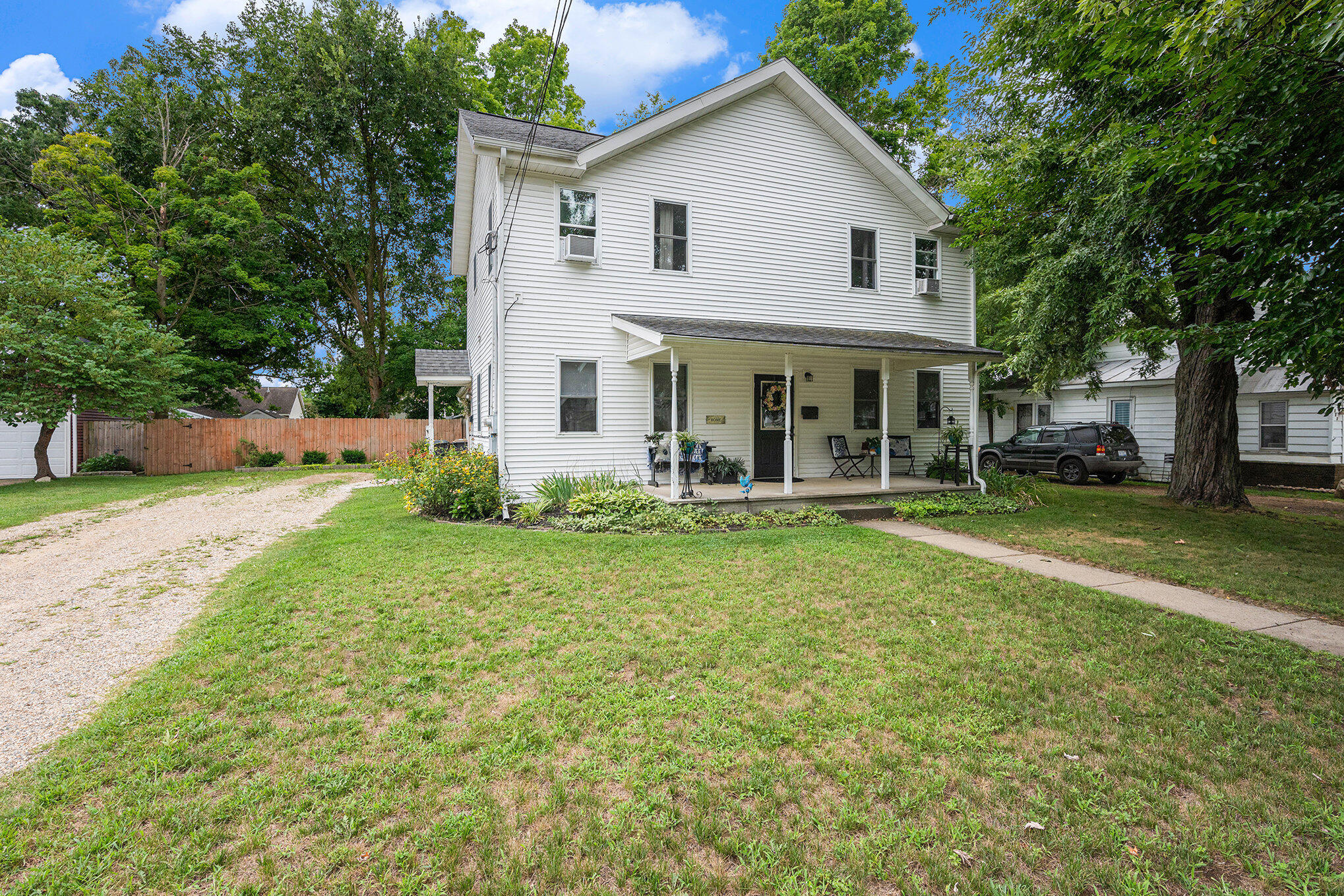 249 W Franklin Street
