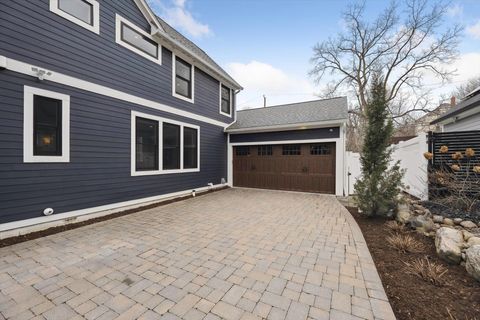 listing image 67