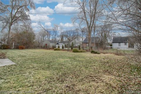 Tiny photo for 16975 W 14 Mile Road, Beverly Hills Village, MI 48025 (MLS # 20261016177)