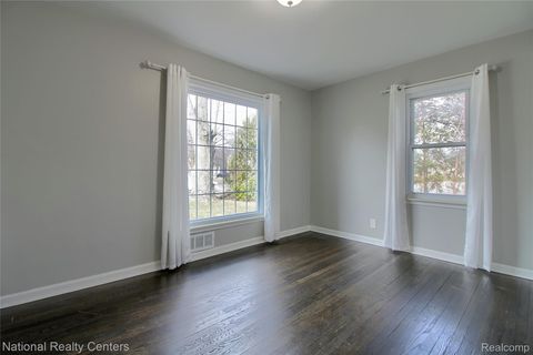 Tiny photo for 16975 W 14 Mile Road, Beverly Hills Village, MI 48025 (MLS # 20261016177)