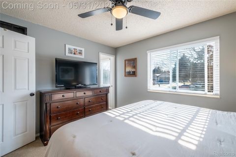 Tiny photo for 4102 Farner Street, Fenton Charter Township, MI 48451 (MLS # 20261039647)