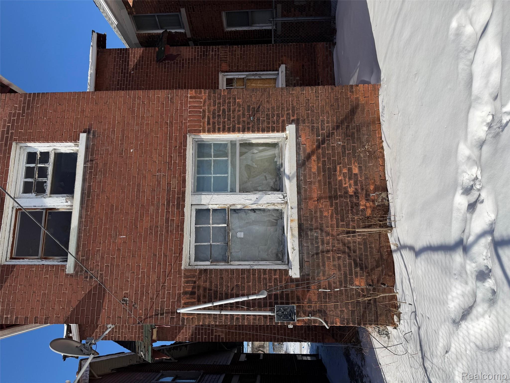 8936 N Martindale Street