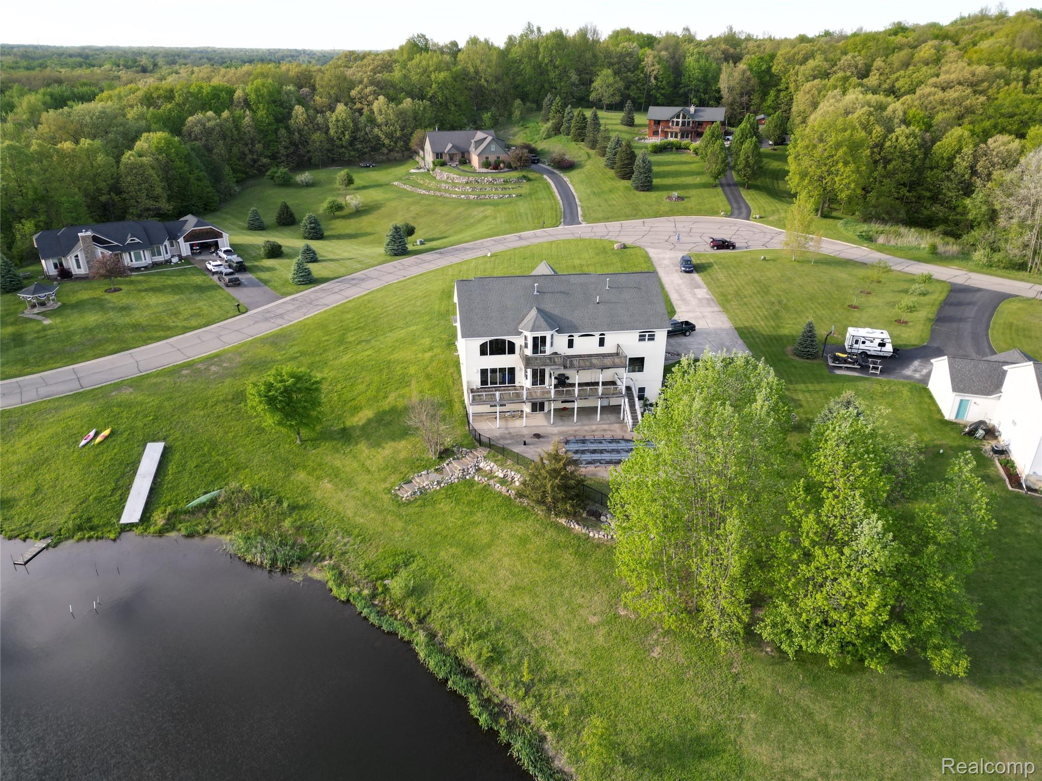 5041 Vista Bay Trail