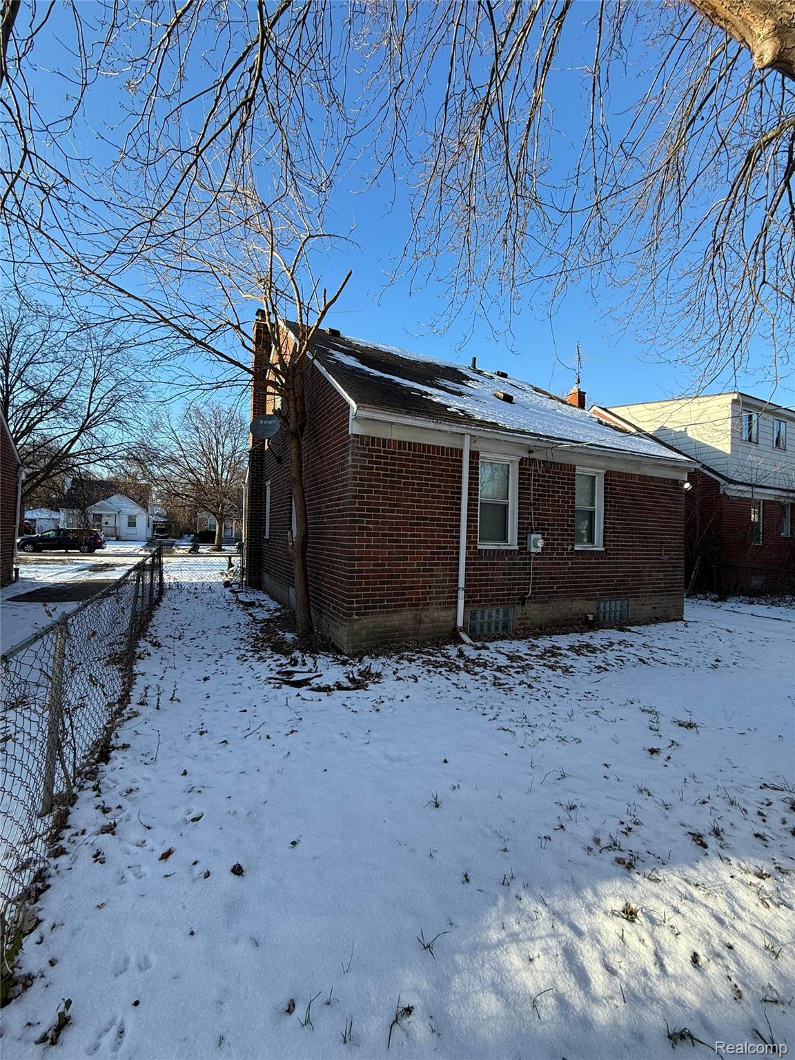 11640 Somerset Avenue