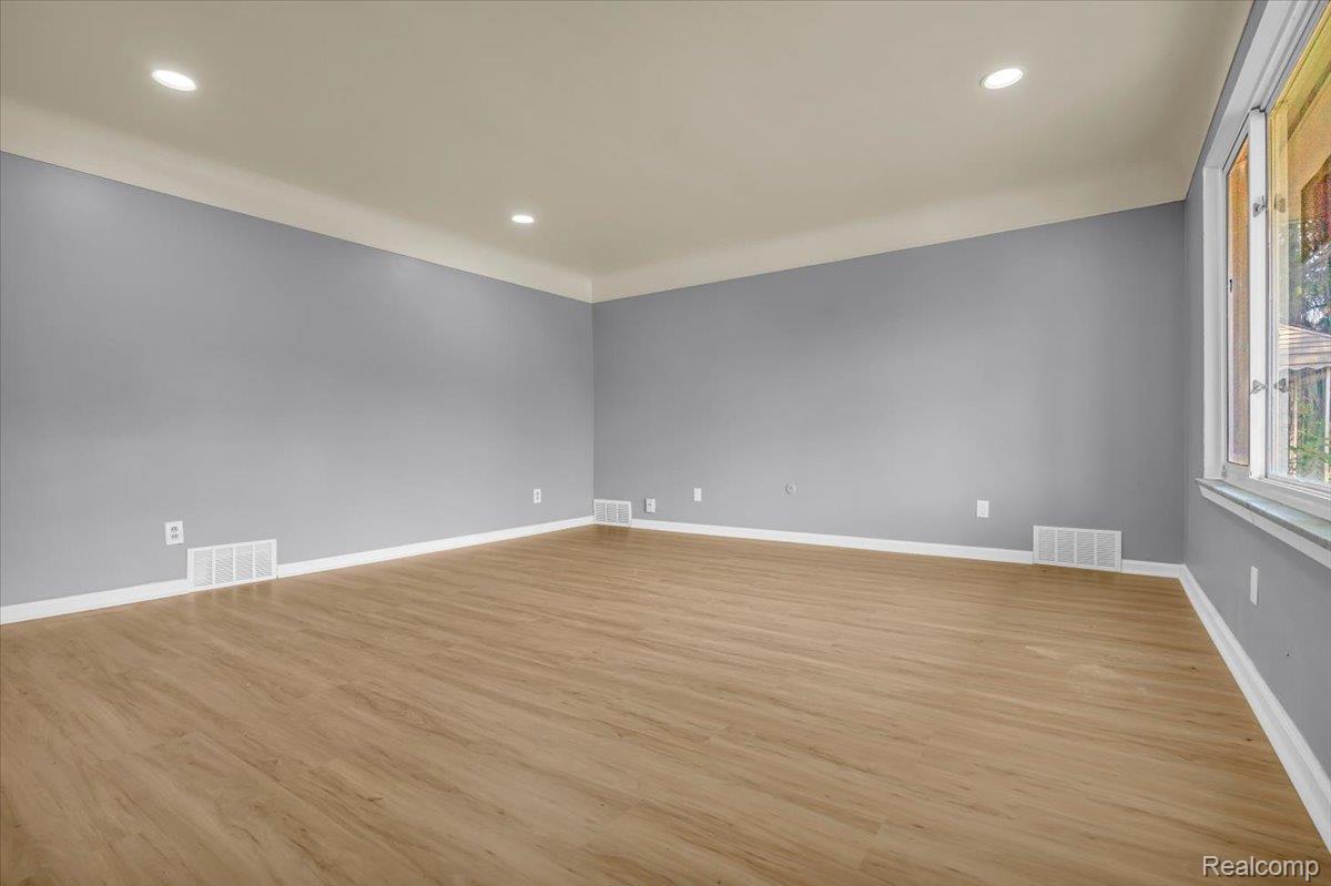 19155 Gallagher Street