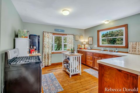 A home in WhiteRiverTownship_Muskegon