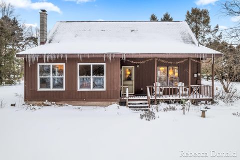 A home in WhiteRiverTownship_Muskegon