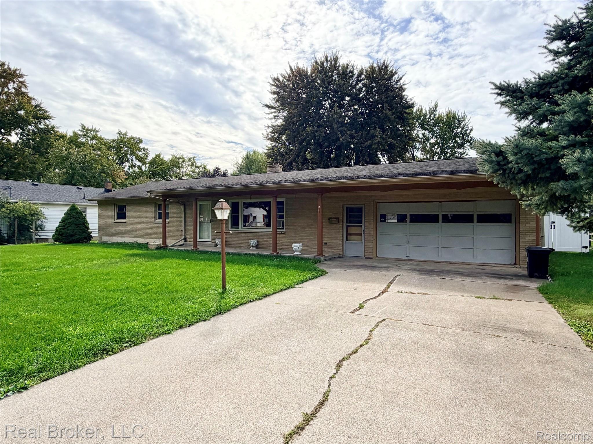 211 Shepard Street