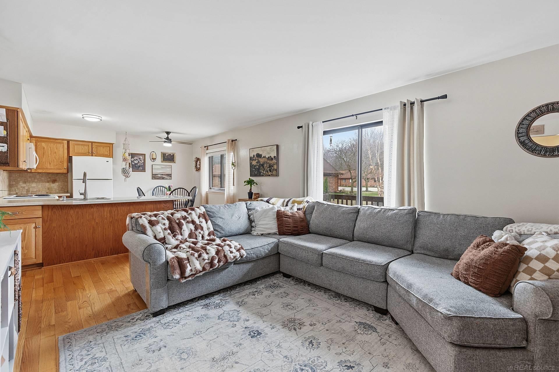 38604 Lanse Creuse Street