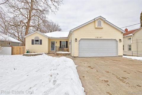 10147 Erie Street Goodrich Village MI 48438