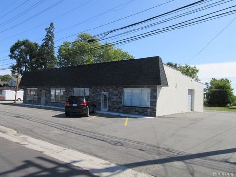 49908 Gratiot Avenue Chesterfield Township MI 48051