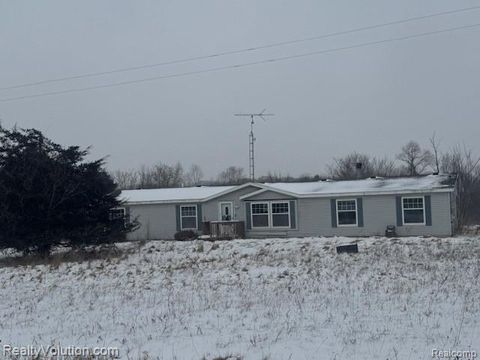 2965 Greenwood Road Lapeer Township MI 48446