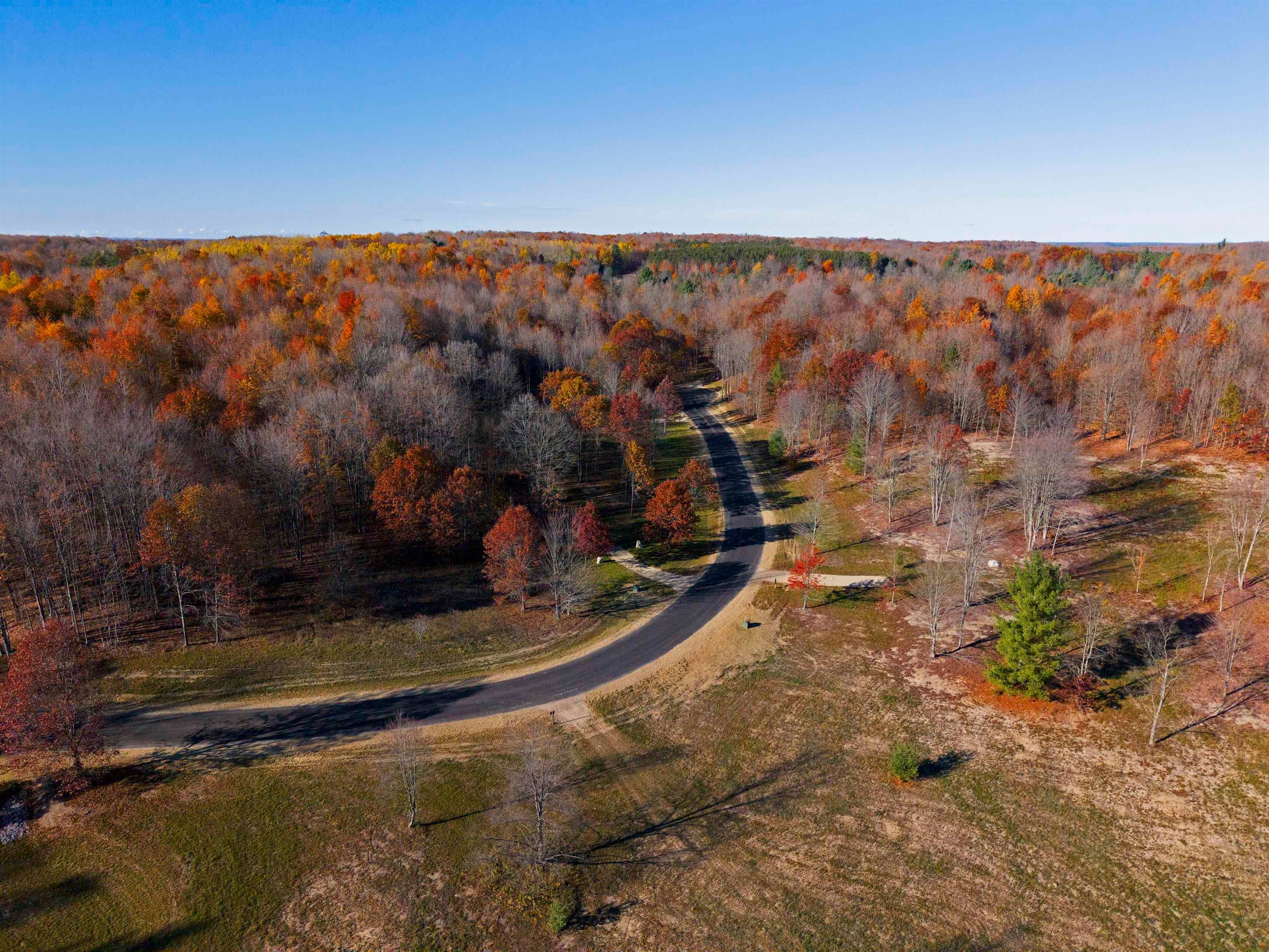 5698 SW Old Oak Trail