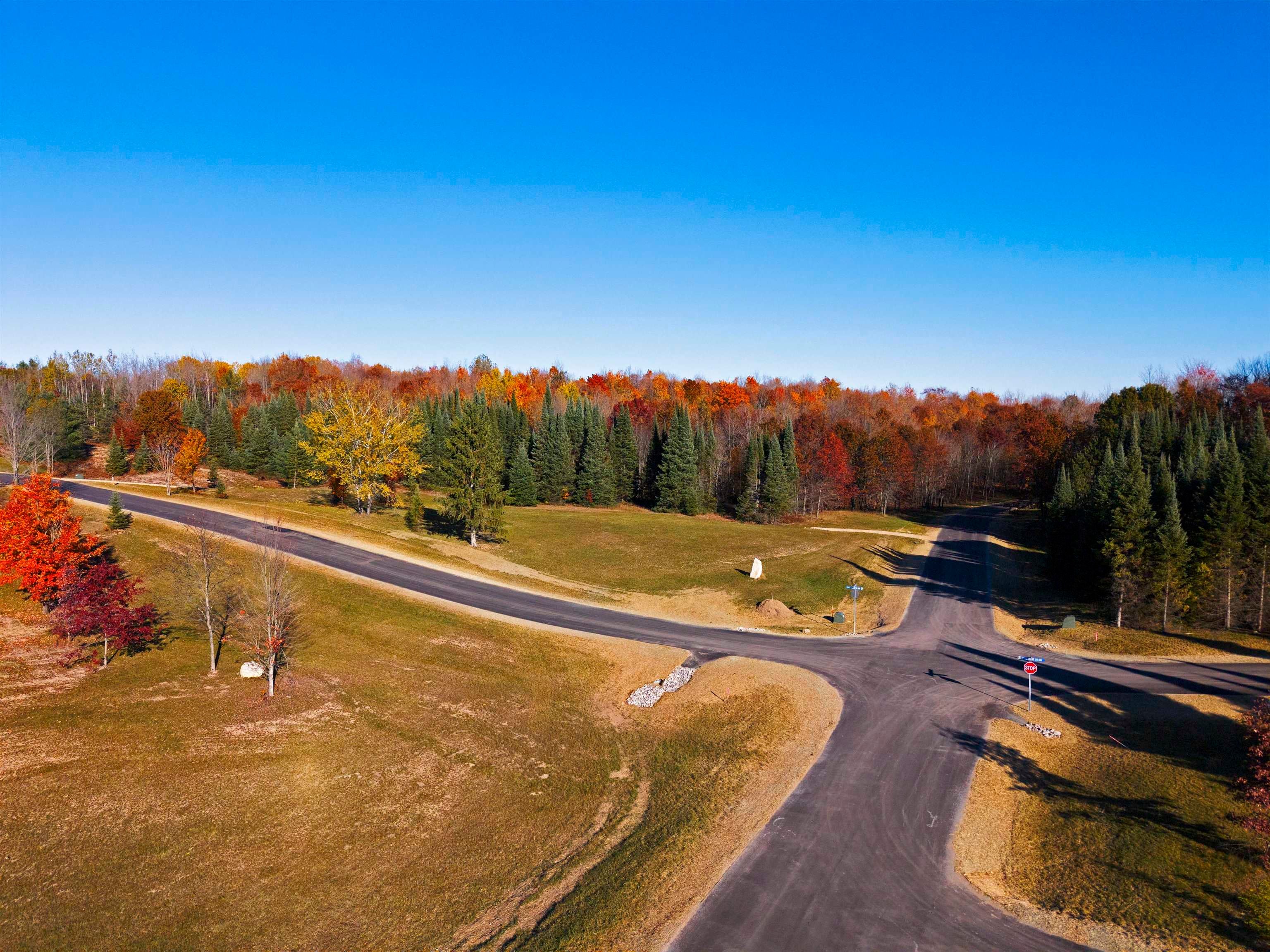 5698 SW Old Oak Trail