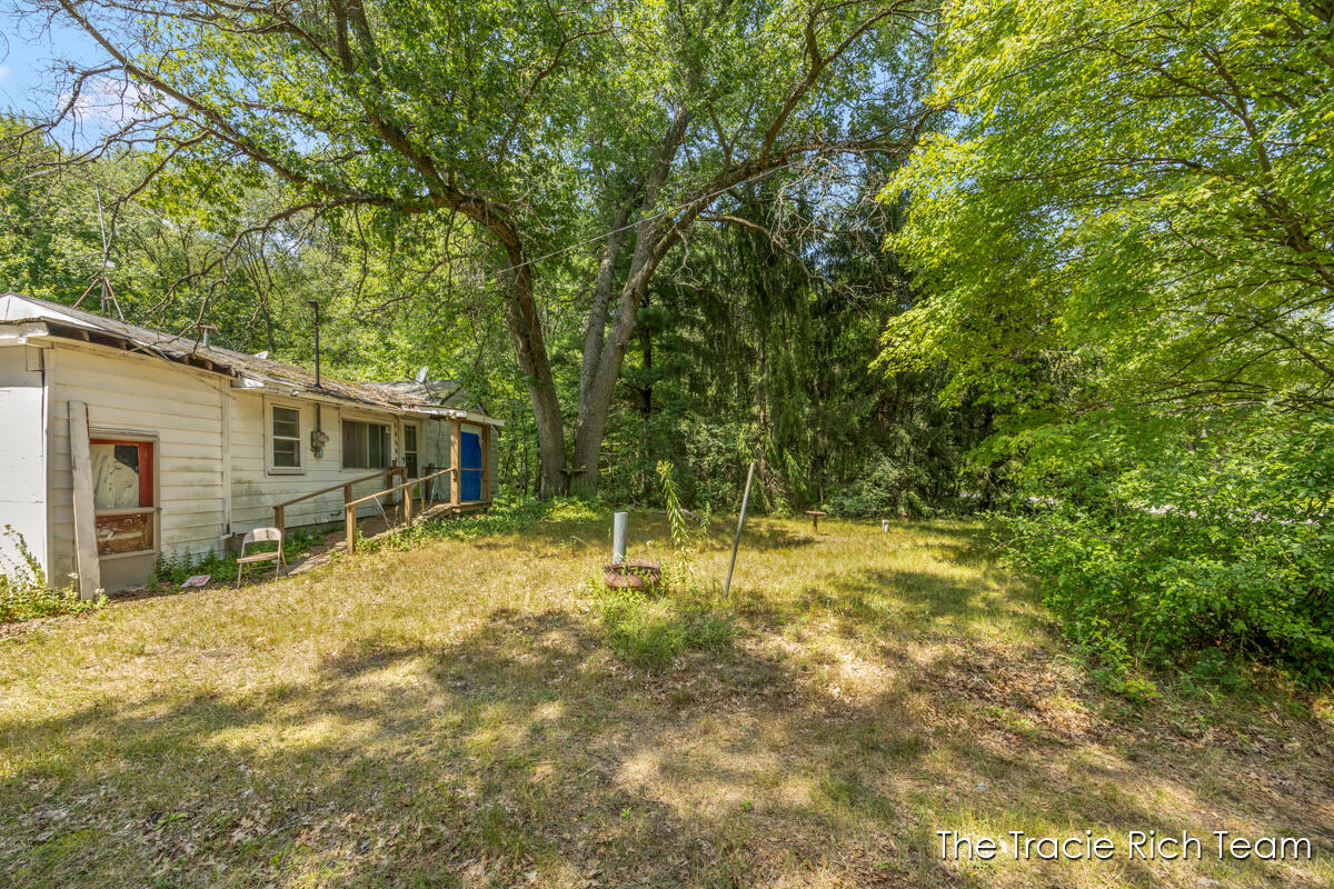 10603 Paw Paw Avenue