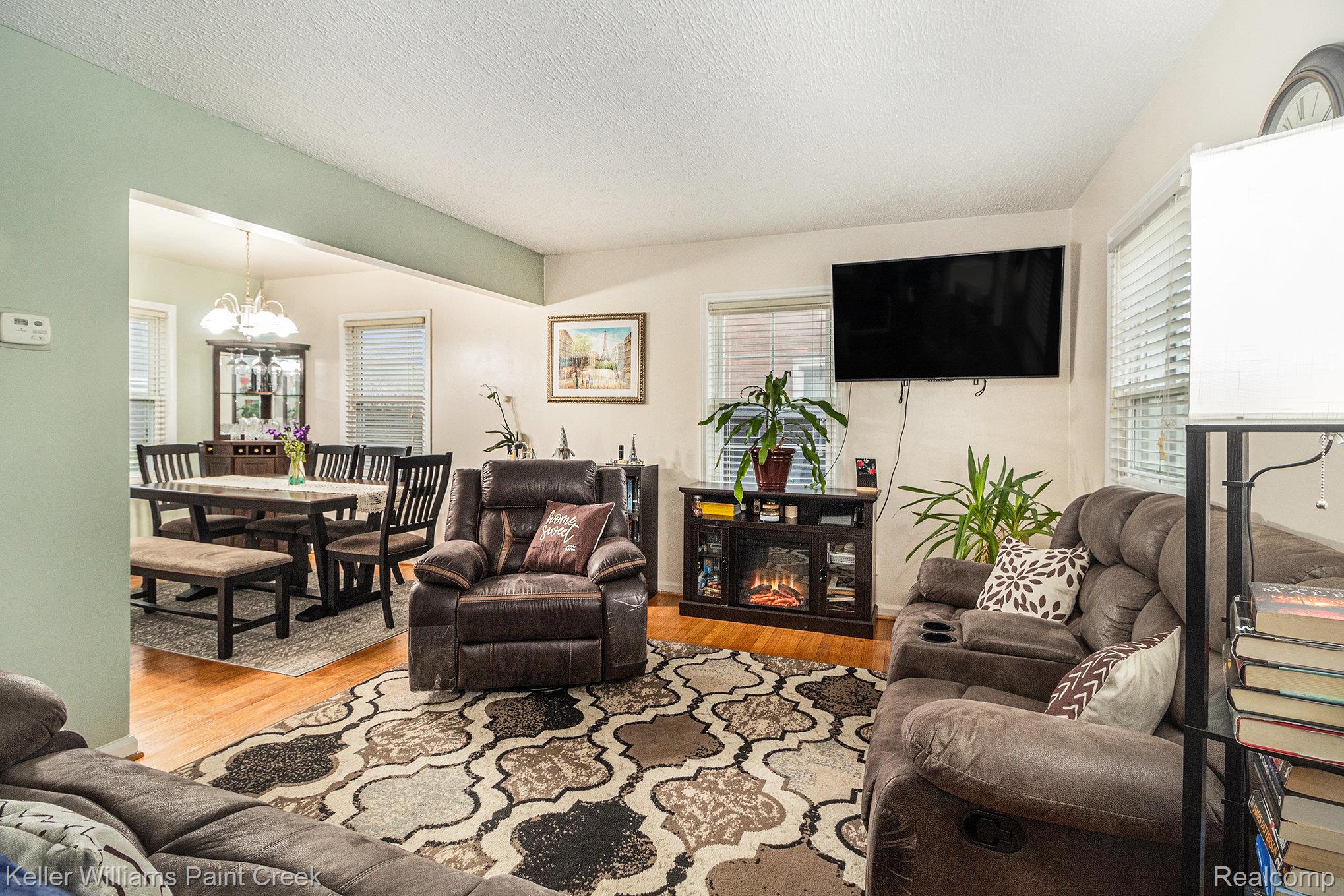 13133 Superior Street