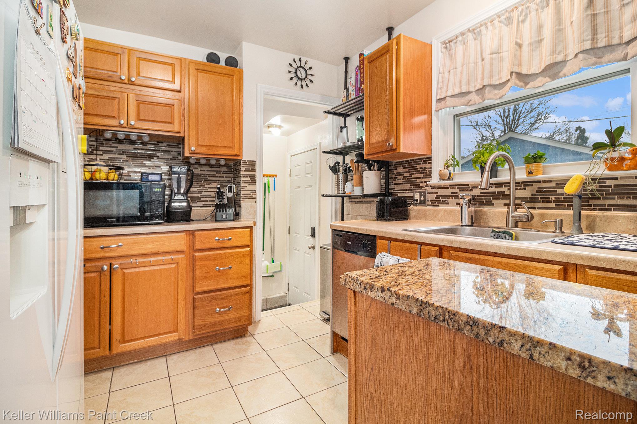 13133 Superior Street