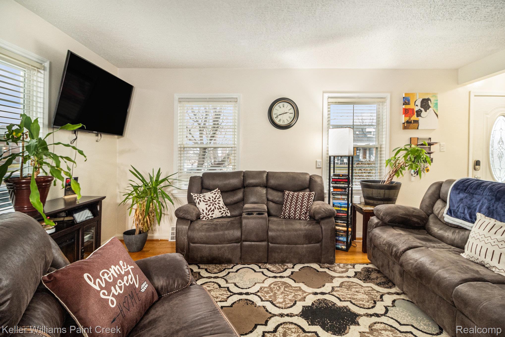 13133 Superior Street