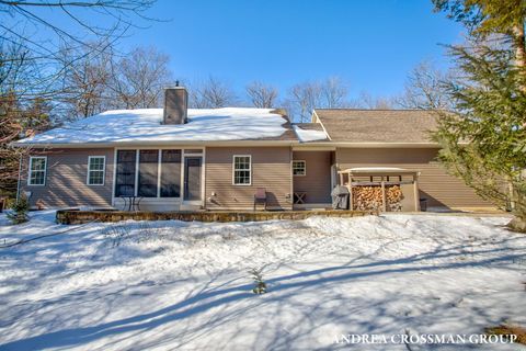 A home in WhiteRiverTownship_Muskegon
