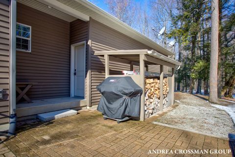 A home in WhiteRiverTownship_Muskegon