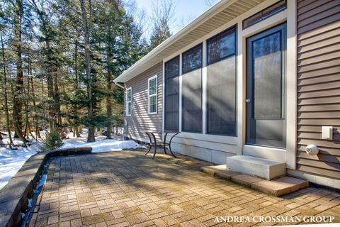 A home in WhiteRiverTownship_Muskegon