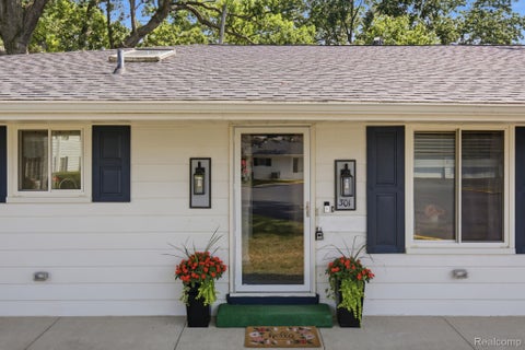 Photo for 1501 River Road 301