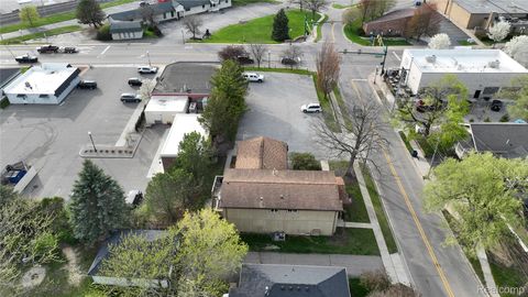 11522 DAVIS Street Grand Blanc City MI 48439