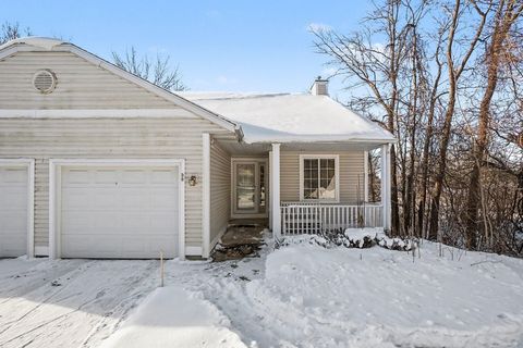 38 W Scotts Drive Holland Charter Township MI 49424