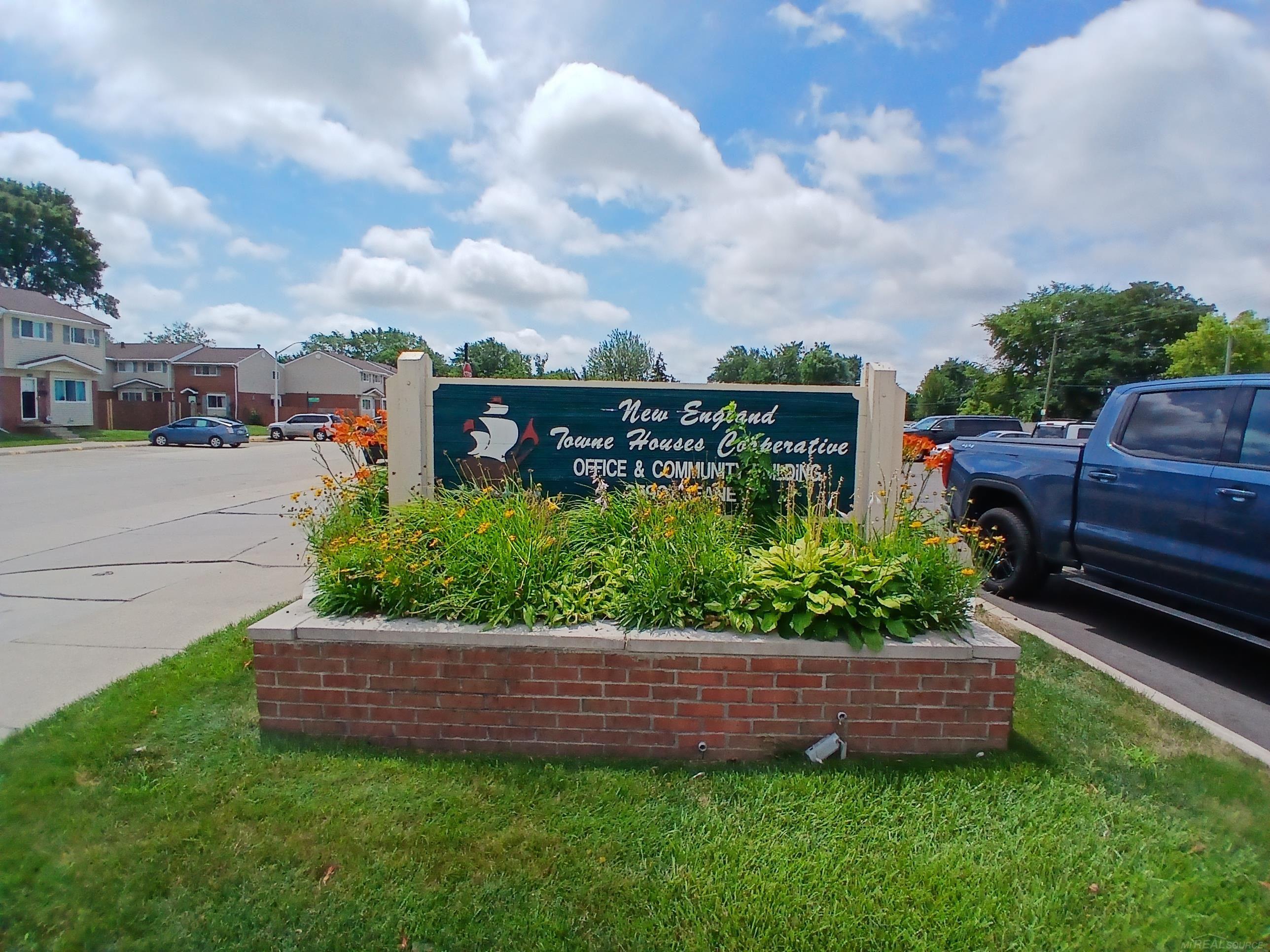 25934 Jeanette Court