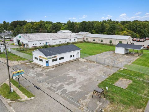 1011 E Michigan Avenue Antwerp Township MI 49079