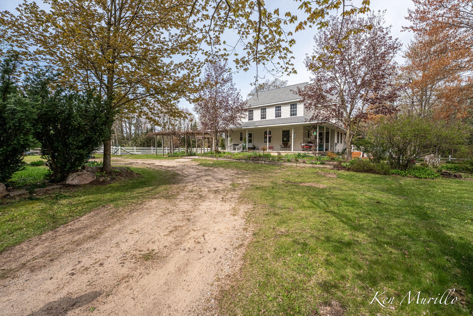 1519 N Roscommon Road