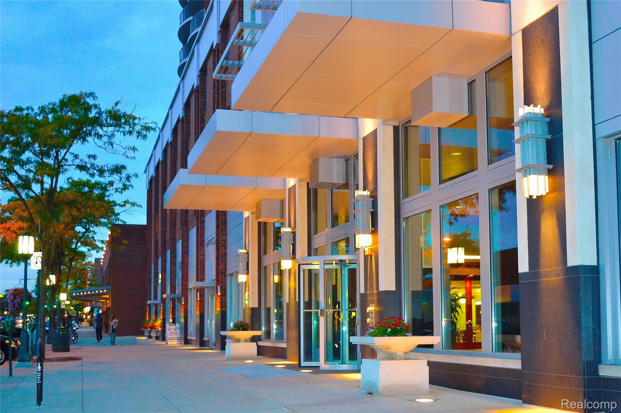 401 S Old Woodward Avenue 435