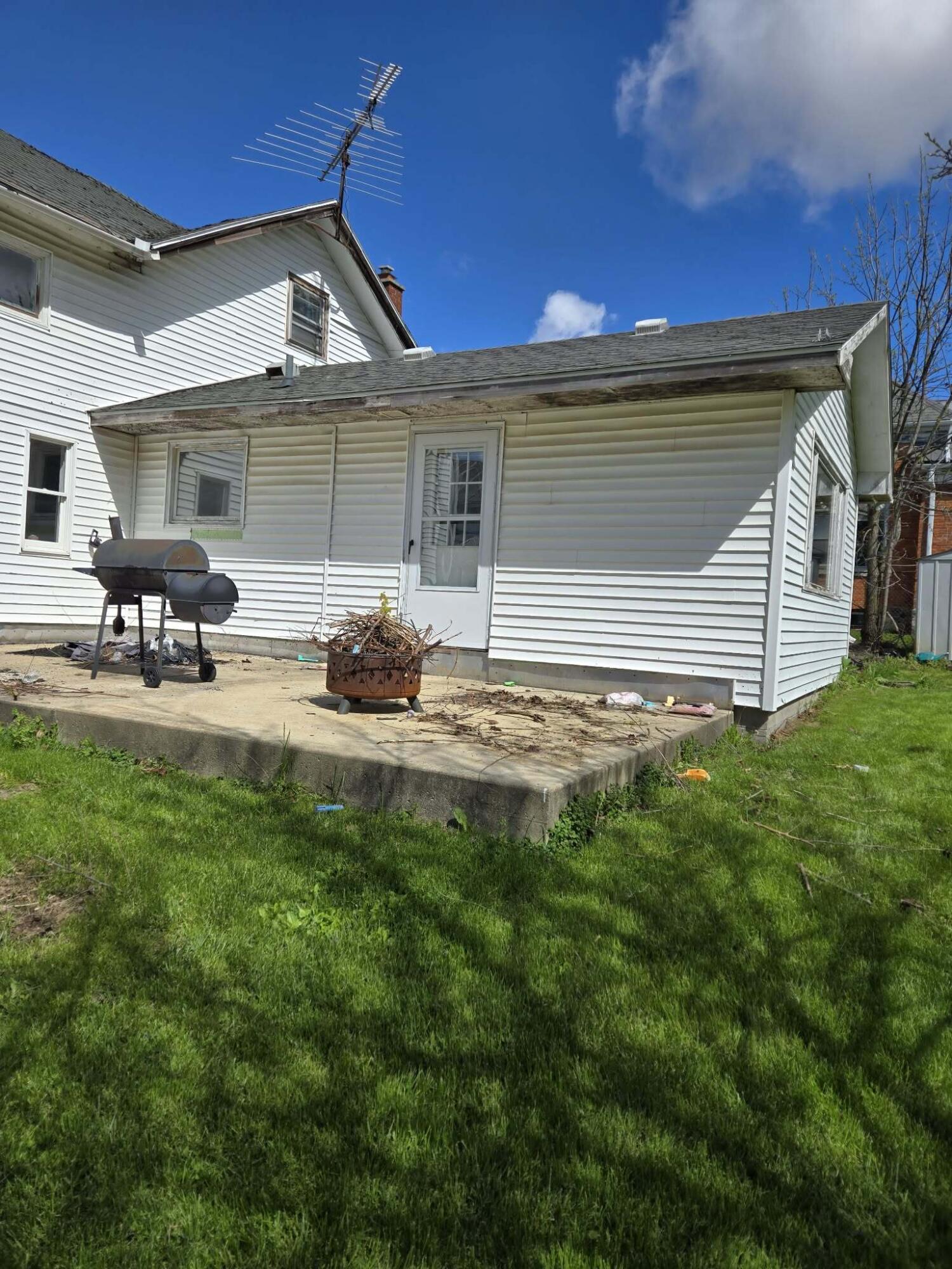 407 Chestnut Street
