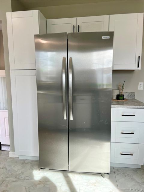 Tiny photo for 24545 Greenbrier Avenue, Eastpointe City, MI 48021 (MLS # 20261021815)