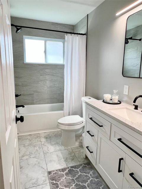 Tiny photo for 24545 Greenbrier Avenue, Eastpointe City, MI 48021 (MLS # 20261021815)