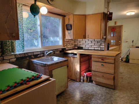 Tiny photo for 1806 S Poseyville Road, Ingersoll Township, MI 48640 (MLS # 61050224788)