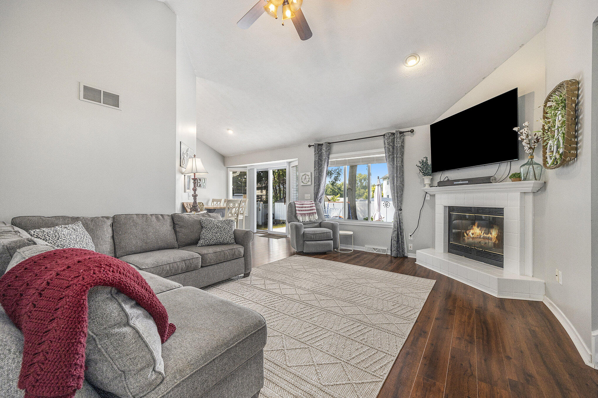 1231 Richwood Drive SE