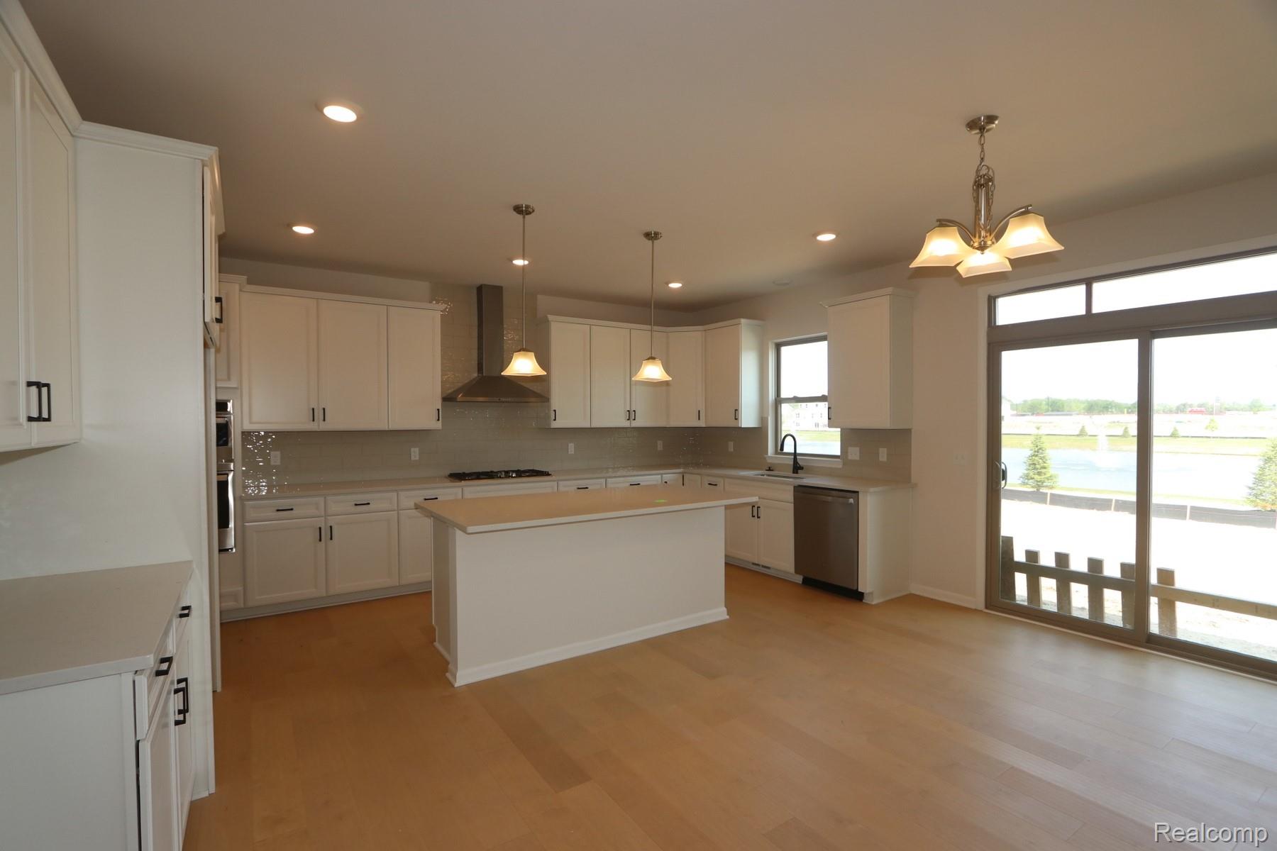 12109 ROMEO Lane