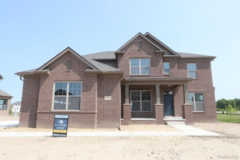 12109 ROMEO Lane Washington Township MI 48094
