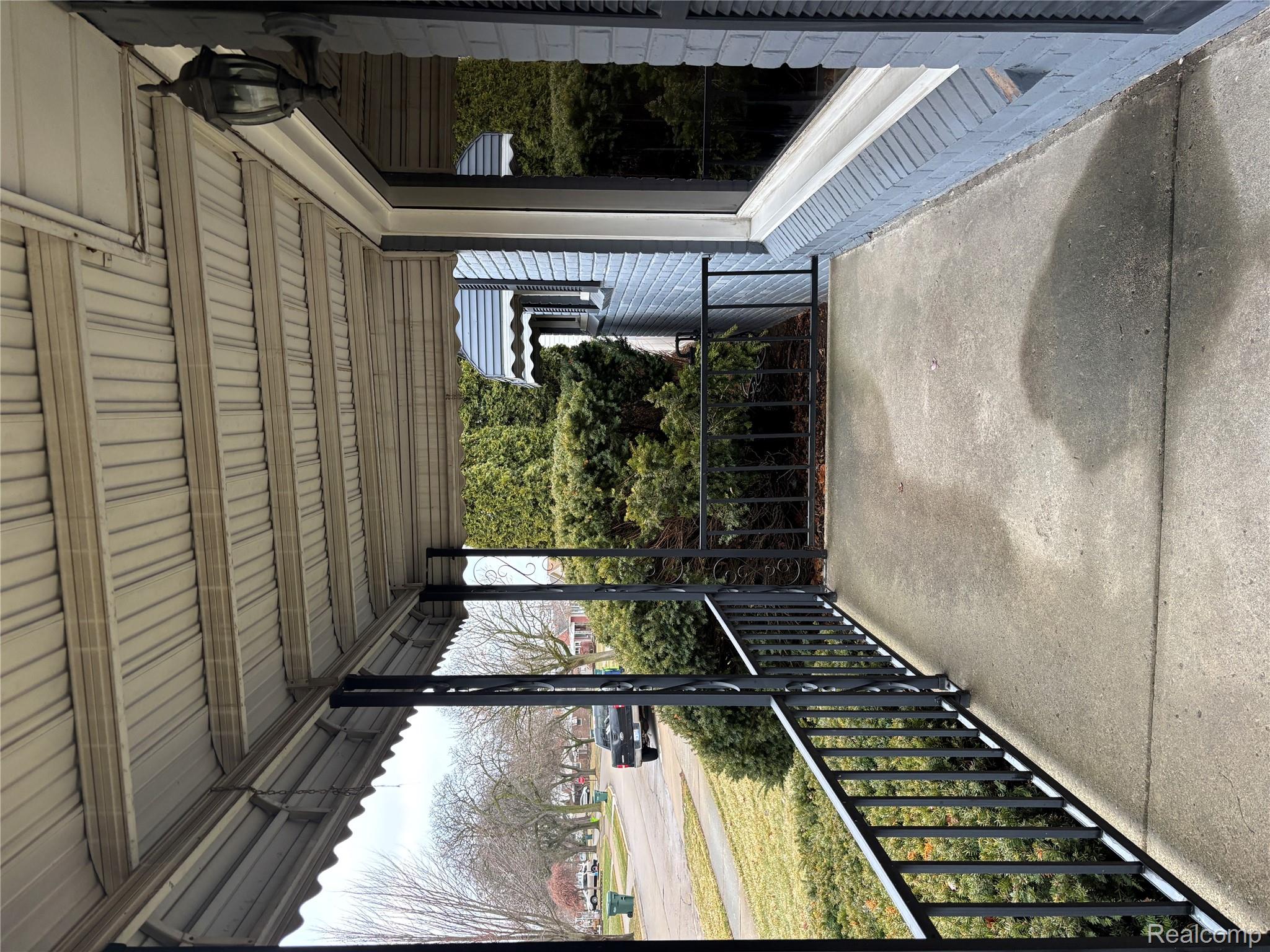 1842 Winchester Avenue