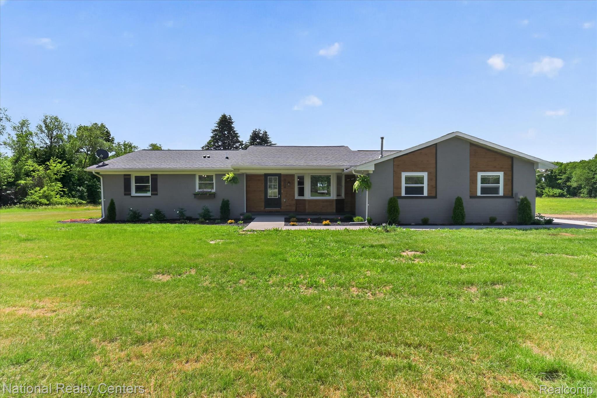 2601 Westwind Drive